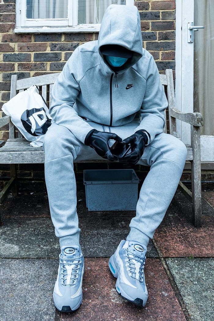 Blue nike tech tracksuit best sale